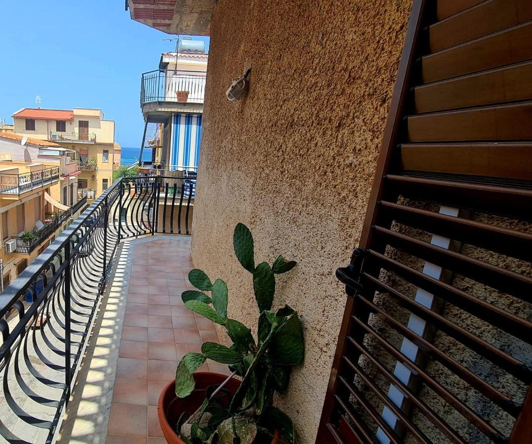 A Casa Di Sasy Lägenhet Palermo Exteriör bild